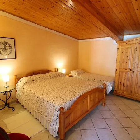 Perelli Sleeps 5 Pool Air Con Wifi וילה Bucine