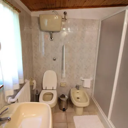 Perelli Sleeps 5 Pool Air Con Wifi Bucine